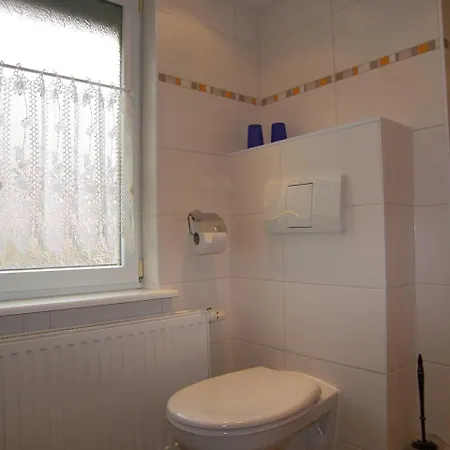 شقة Ferienwohnung Astrid Koserow