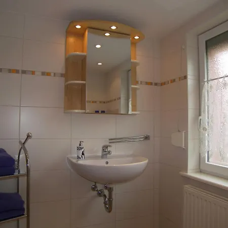 Ferienwohnung Astrid شقة *